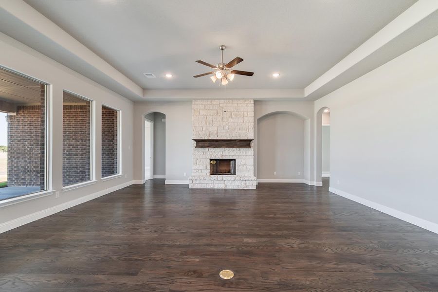 Family Room | Concept 3634 at Hidden Creek Estates in Van Alstyne, TX by Landsea Homes