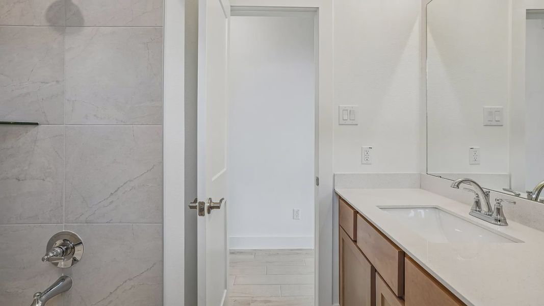 Image 25 of a home in Meridiana Townhomes.
