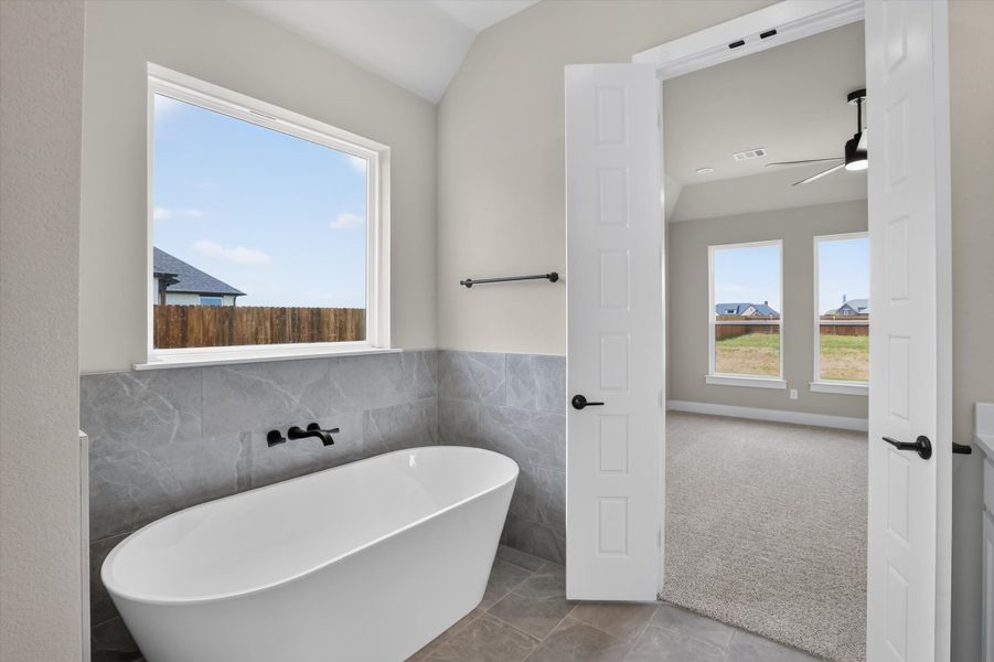 Furnished interior view inside a new home in Coyote Crossing, Godley (Image 15).
