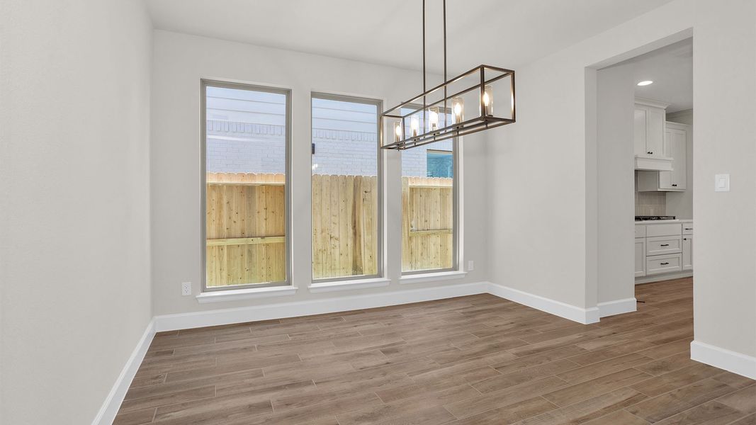 Spacious, unfurnished interior of a new home in Jordan Ranch, Fulshear (Image 11).