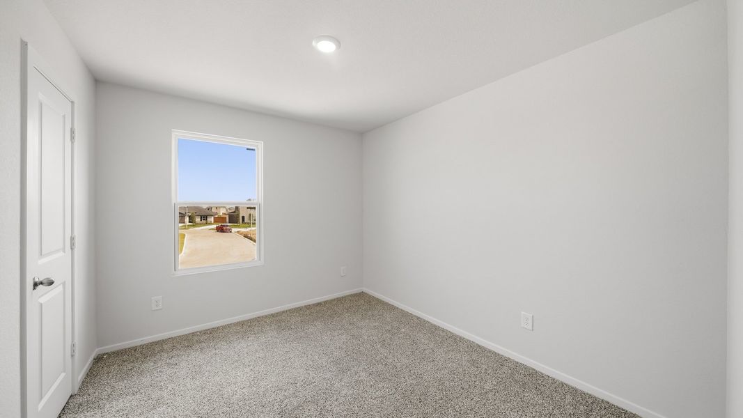 Spacious, unfurnished interior of a new home in Sunterra Lakes, Brookshire (Image 20). Spacious, unfurnished interior of a new home in Sunterra Lakes, Brookshire (Image 20).