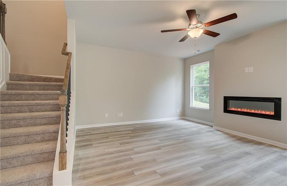 Spacious, unfurnished interior of a new home in Berkeley Lakes, Locust Grove (Image 17).