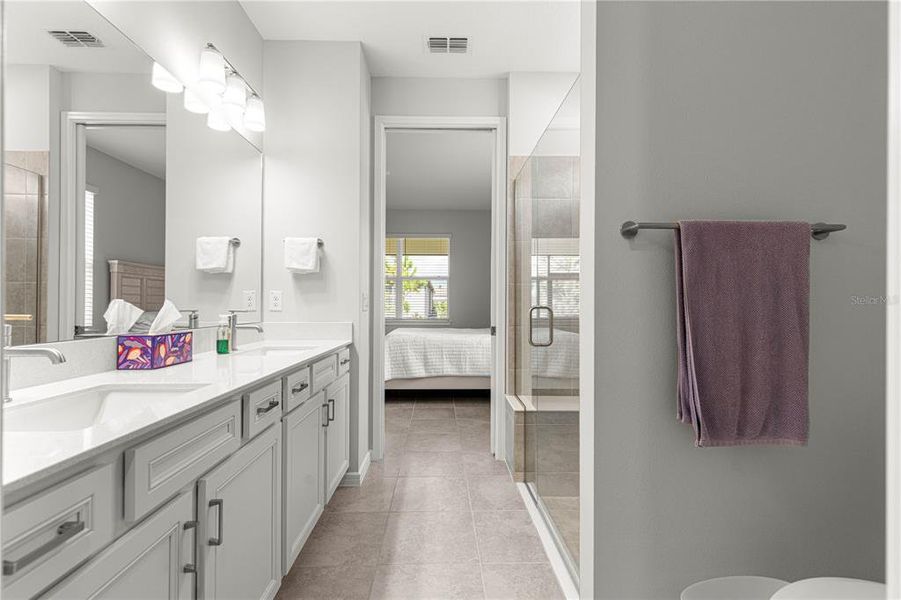 Furnished interior view inside a new home in , Ocala (Image 6).