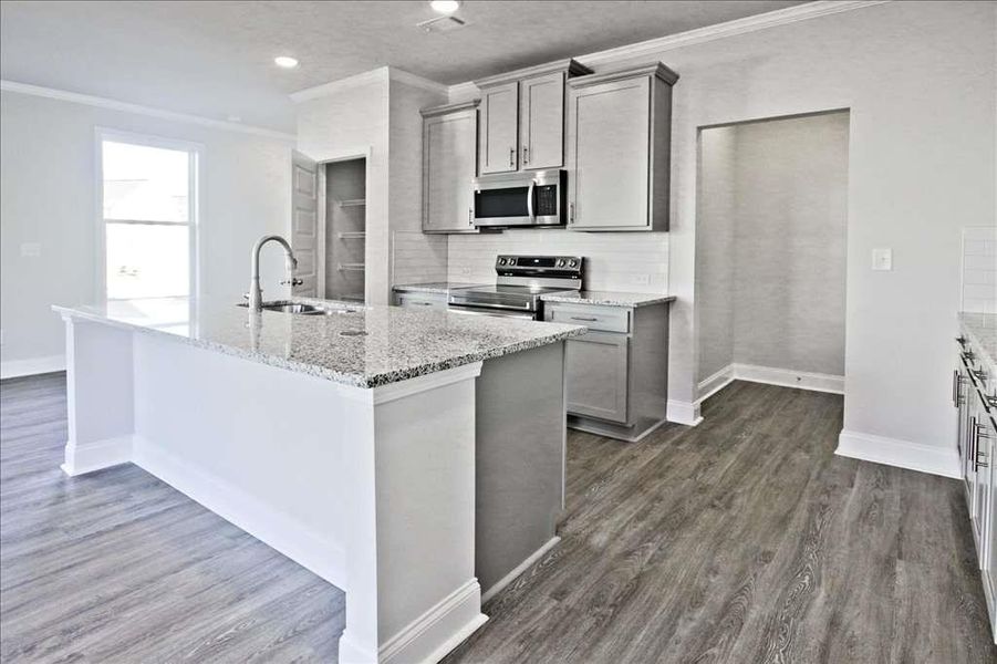 Furnished interior view inside a new home in , Gainesville (Image 12).