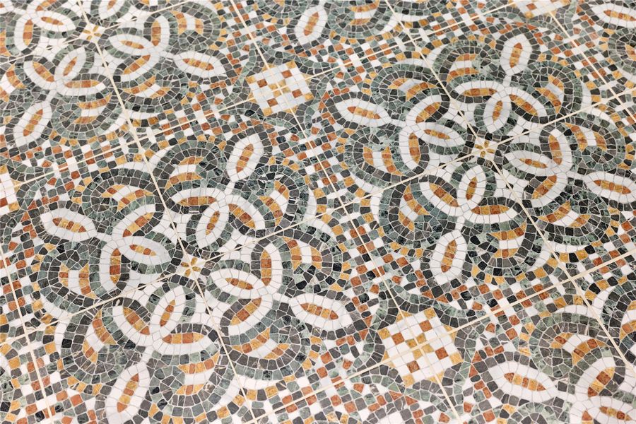 A closer look at the utility room reveals the stunning Medici porcelain tile flooring! A closer look at the utility room reveals the stunning Medici porcelain tile flooring!