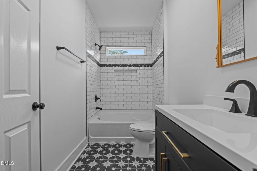 Bathroom w/Tile Floor