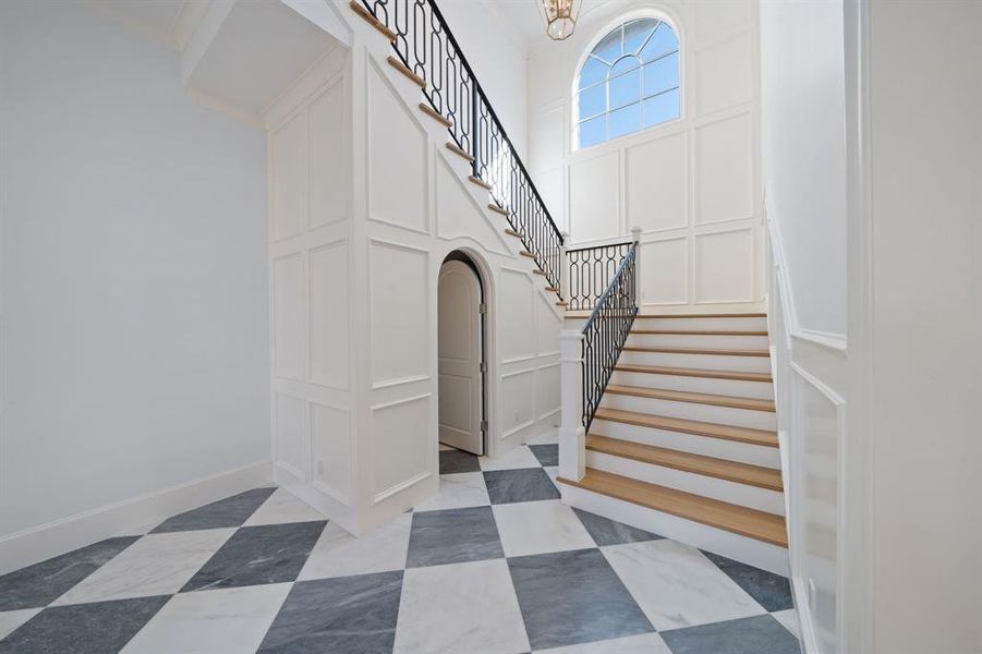 Spacious, unfurnished interior of a new home in , Dallas (Image 34). Spacious, unfurnished interior of a new home in , Dallas (Image 34).