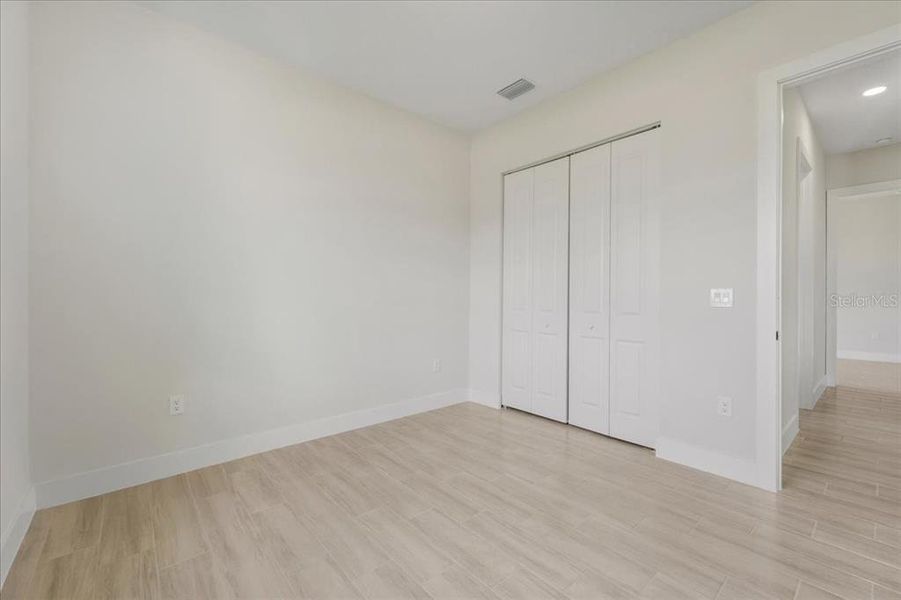 Spacious, unfurnished interior of a new home in , Lehigh Acres (Image 48).