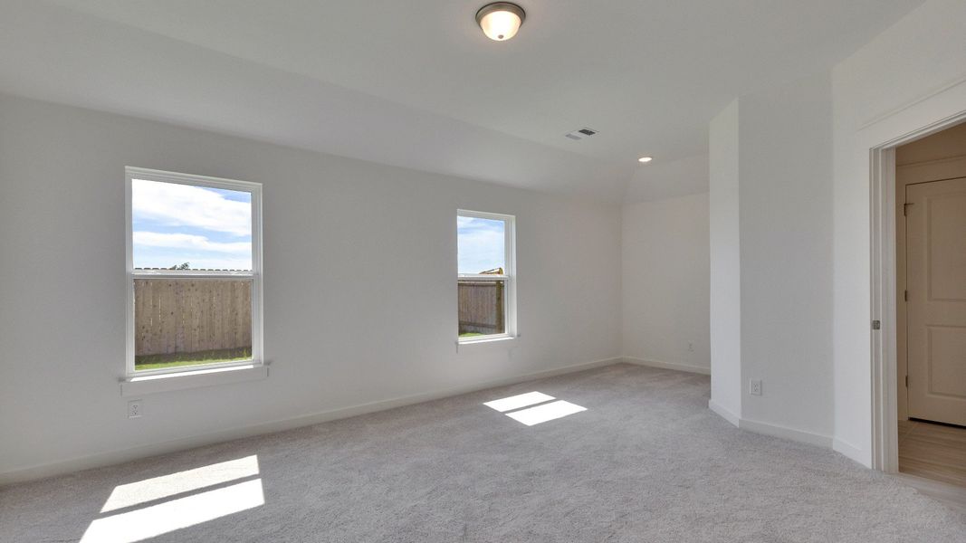 Furnished interior view inside a new home in Hunters Glen, Jarrell (Image 11).