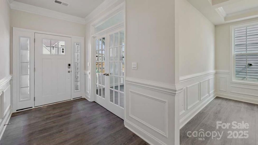 Image 43 of a home in Sylvan Creek.