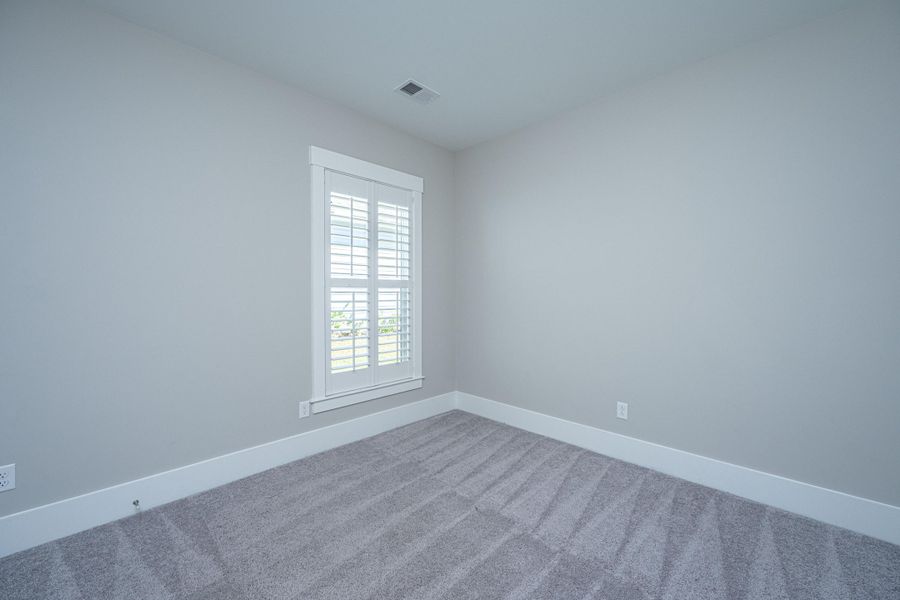 Spacious, unfurnished interior of a new home in Sea Island Preserve, Johns Island (Image 27). Spacious, unfurnished interior of a new home in Sea Island Preserve, Johns Island (Image 27).