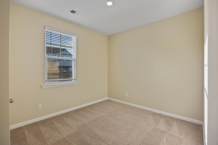 Spacious, unfurnished interior of a new home in , Ladson (Image 16).