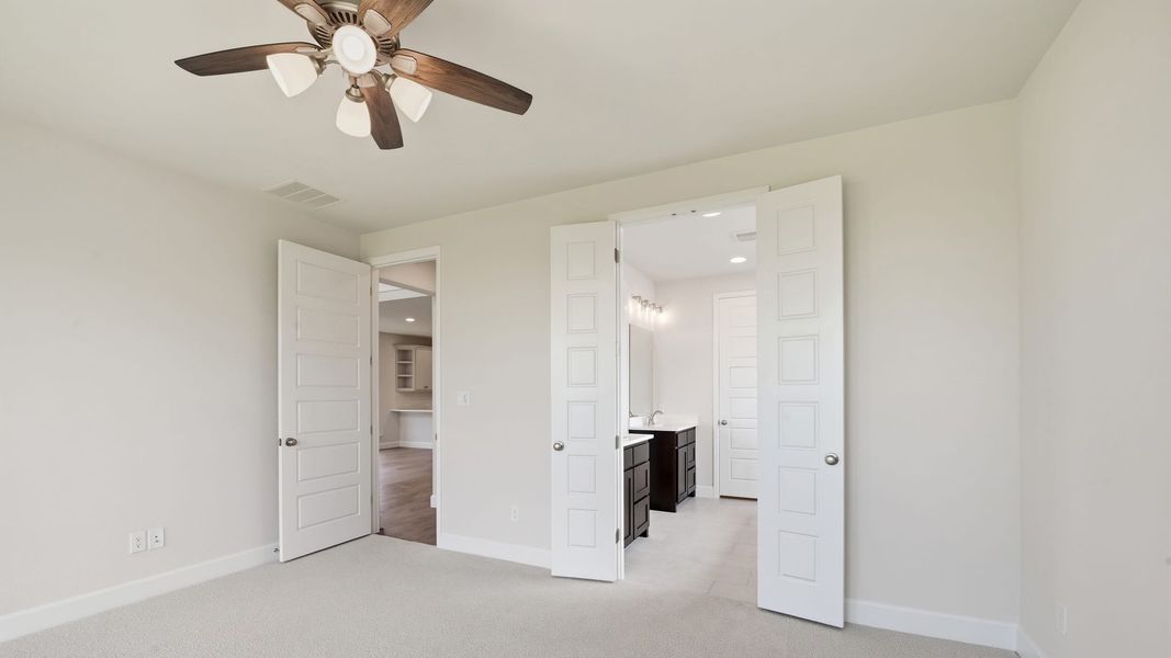 Spacious, unfurnished interior of a new home in Meraki, Forney (Image 15). Spacious, unfurnished interior of a new home in Meraki, Forney (Image 15).