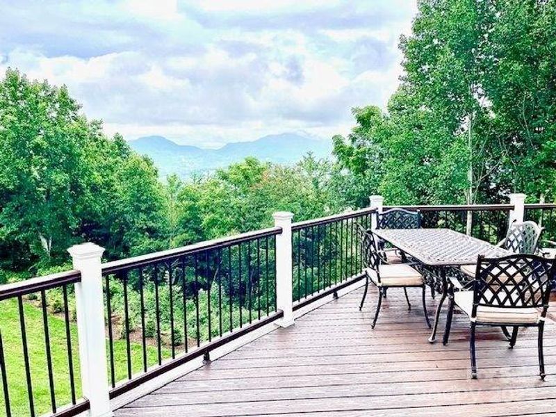 Image 23 of a home in .