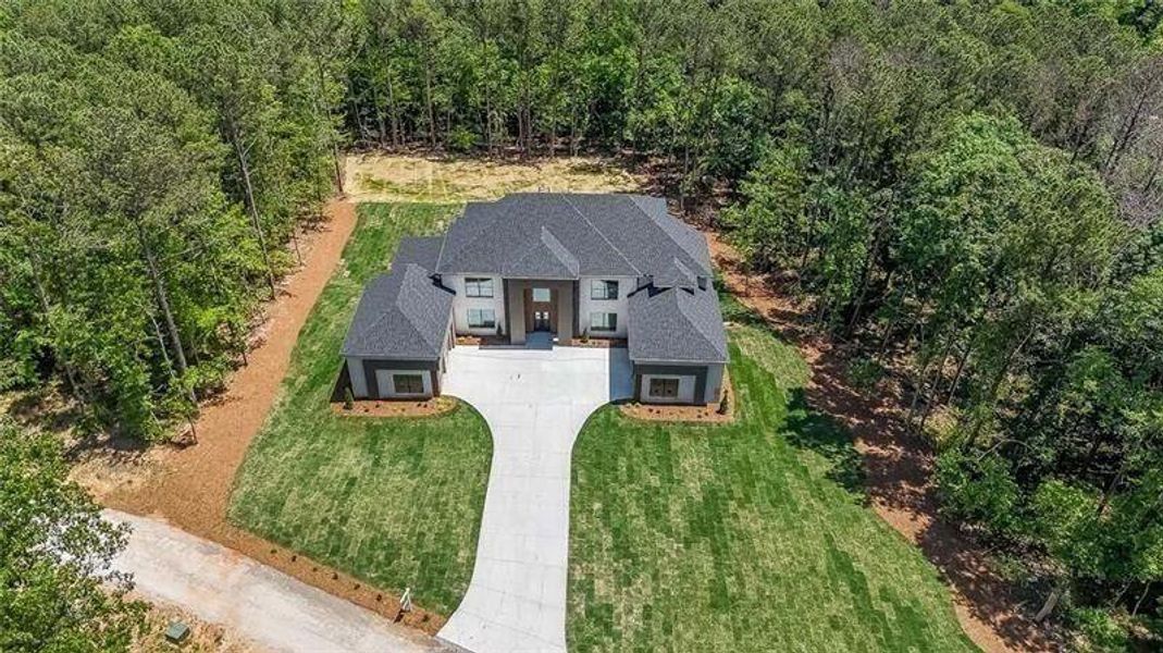 Image 31 of a home in .