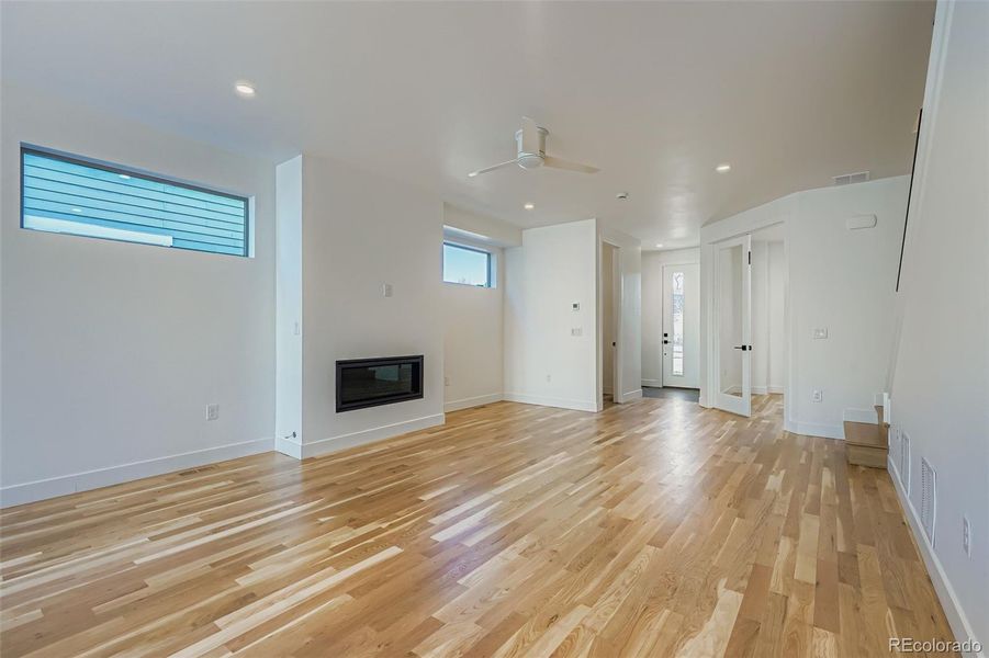 Spacious, unfurnished interior of a new home in , Denver (Image 23).
