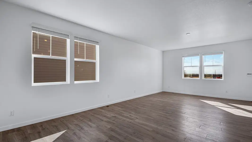 Spacious, unfurnished interior of a new home in Sky Ranch, Watkins (Image 14).