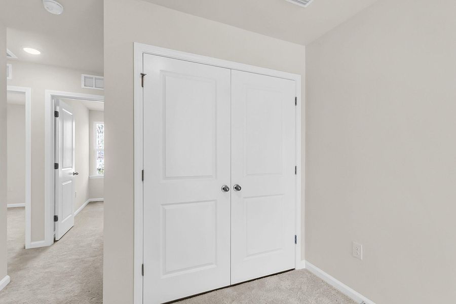 Spacious, unfurnished interior of a new home in Windward Village, Summerville (Image 43). Spacious, unfurnished interior of a new home in Windward Village, Summerville (Image 43).