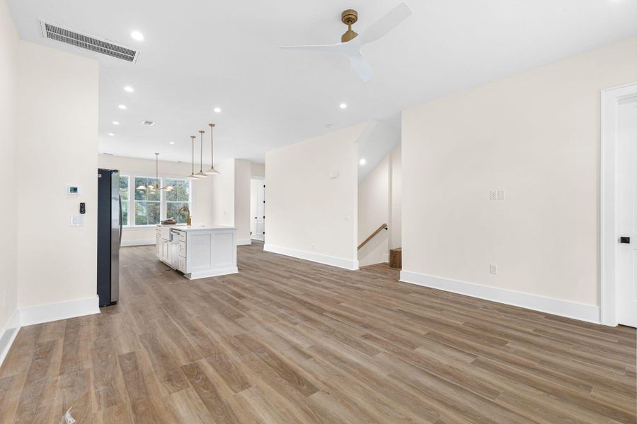 Spacious, unfurnished interior of a new home in , Mount Pleasant (Image 25).