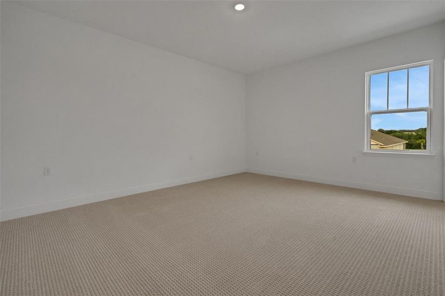 Spacious, unfurnished interior of a new home in Crossroads at Kelly Park, Apopka (Image 18). Spacious, unfurnished interior of a new home in Crossroads at Kelly Park, Apopka (Image 18).