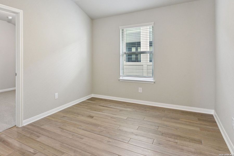 Spacious, unfurnished interior of a new home in Sagebrooke - Premier Series, San Antonio (Image 38).