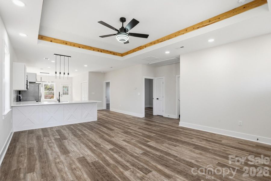 Spacious, unfurnished interior of a new home in , Concord (Image 27).