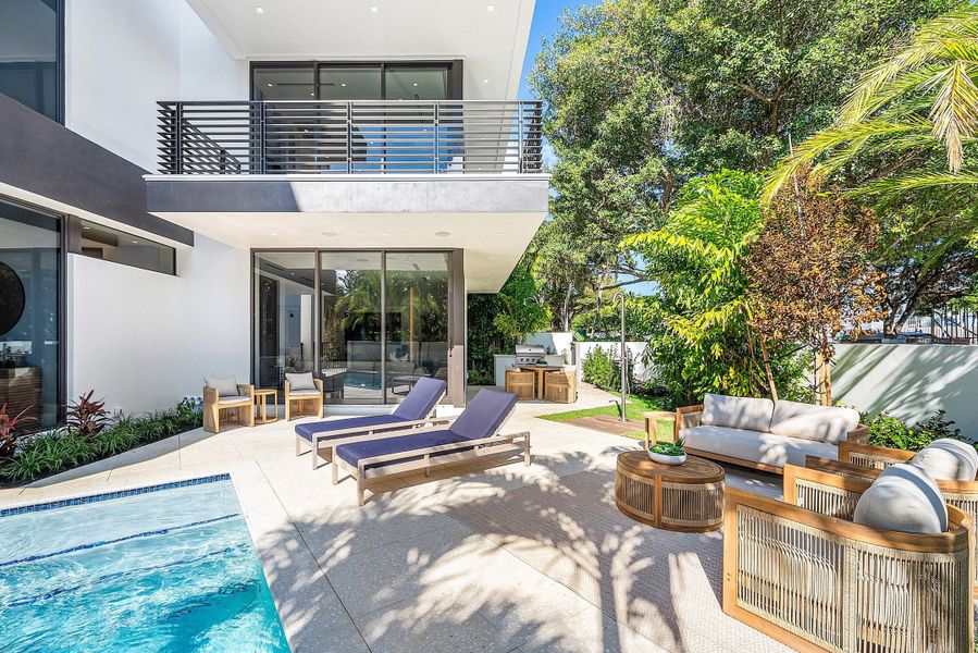 051-810AndrewsAvenue-DelrayBeach-FL-3348