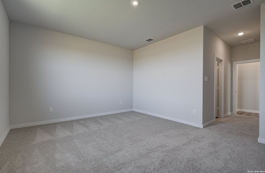 Spacious, unfurnished interior of a new home in Millican Grove, San Antonio (Image 18). Spacious, unfurnished interior of a new home in Millican Grove, San Antonio (Image 18).