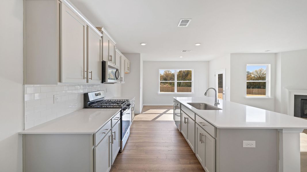 Furnished interior view inside a new home in Woodhaven, Spartanburg (Image 8).