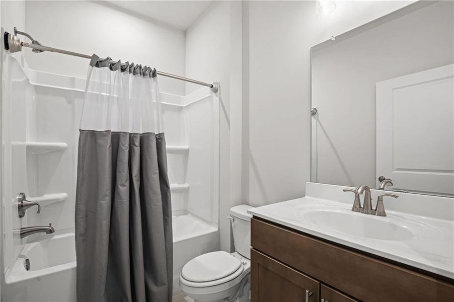 Furnished interior view inside a new home in Sun City Peachtree, Griffin (Image 26).