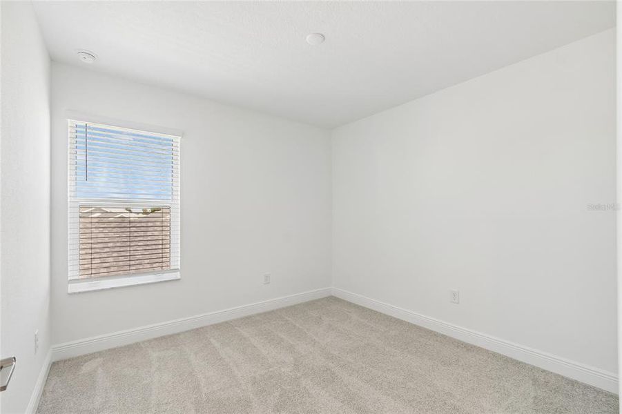 Spacious, unfurnished interior of a new home in SeaFlower, Bradenton (Image 27).