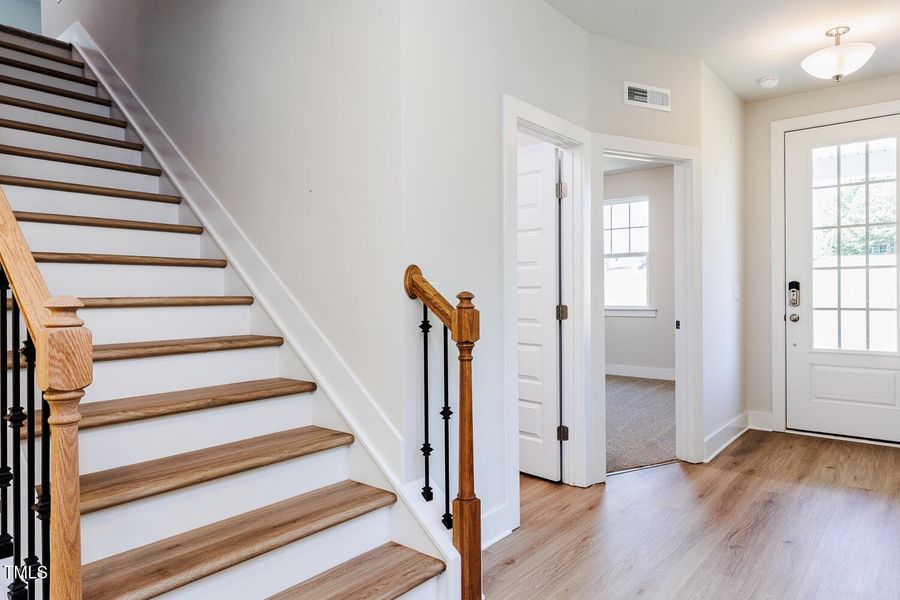 RDU_Hampton Ridge_Lot 26_Redwood_QMI (21 RDU_Hampton Ridge_Lot 26_Redwood_QMI (21