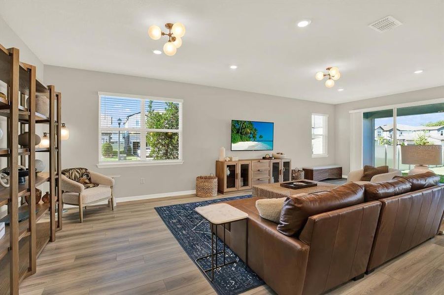 Furnished interior view inside a new home in , Land O' Lakes (Image 26).
