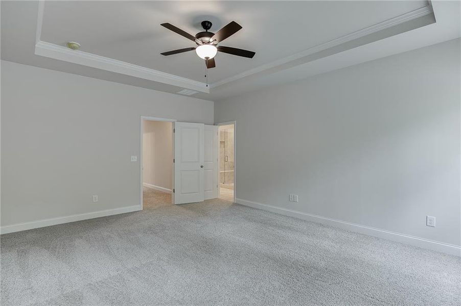 Spacious, unfurnished interior of a new home in , Sugar Hill (Image 39).