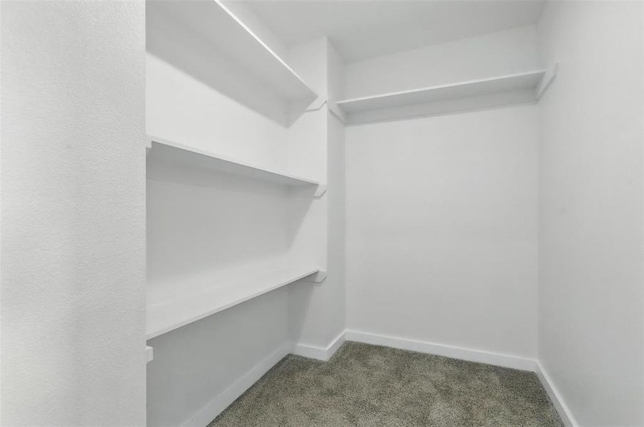 Image 39 of a home in .