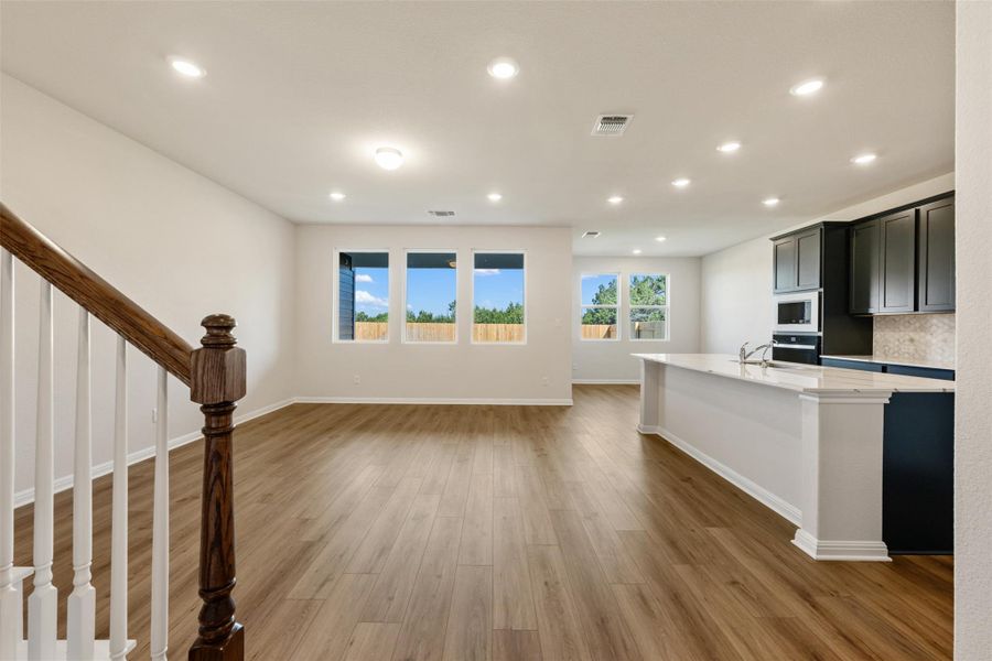 Representative images and renderings are for illustrative purposes. Actual structural options and design finishes of home may vary. Representative images and renderings are for illustrative purposes. Actual structural options and design finishes of home may vary.