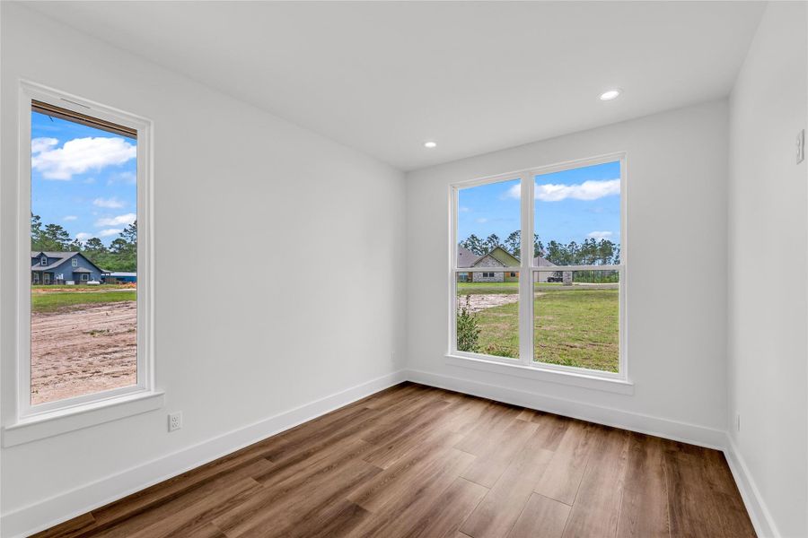 Spacious, unfurnished interior of a new home in , Brookeland (Image 28).