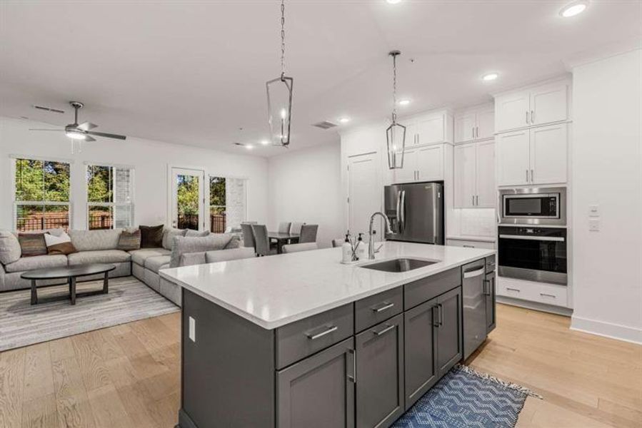 Furnished interior view inside a new home in , Alpharetta (Image 4).