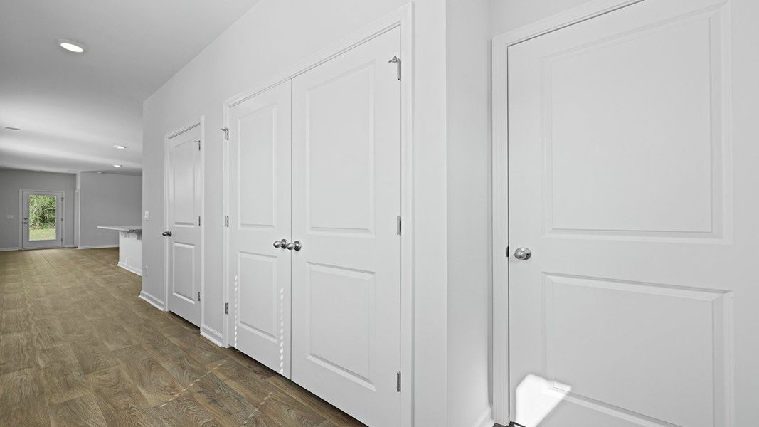 Spacious, unfurnished interior of a new home in Evergreen, Holly Hill (Image 19).