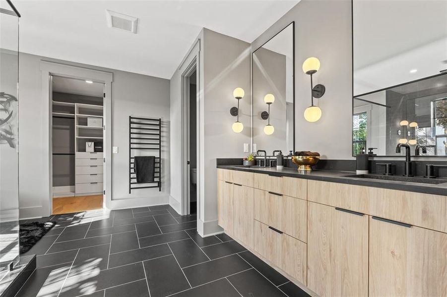 Furnished interior view inside a new home in , Tampa (Image 50).