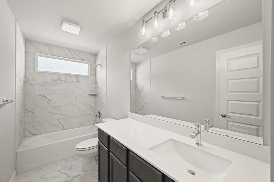 Furnished interior view inside a new home in Barton Creek Ranch, Conroe (Image 8). Furnished interior view inside a new home in Barton Creek Ranch, Conroe (Image 8).