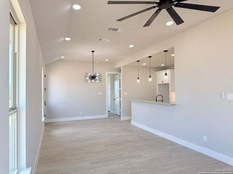 Spacious, unfurnished interior of a new home in , La Vernia (Image 21). Spacious, unfurnished interior of a new home in , La Vernia (Image 21).