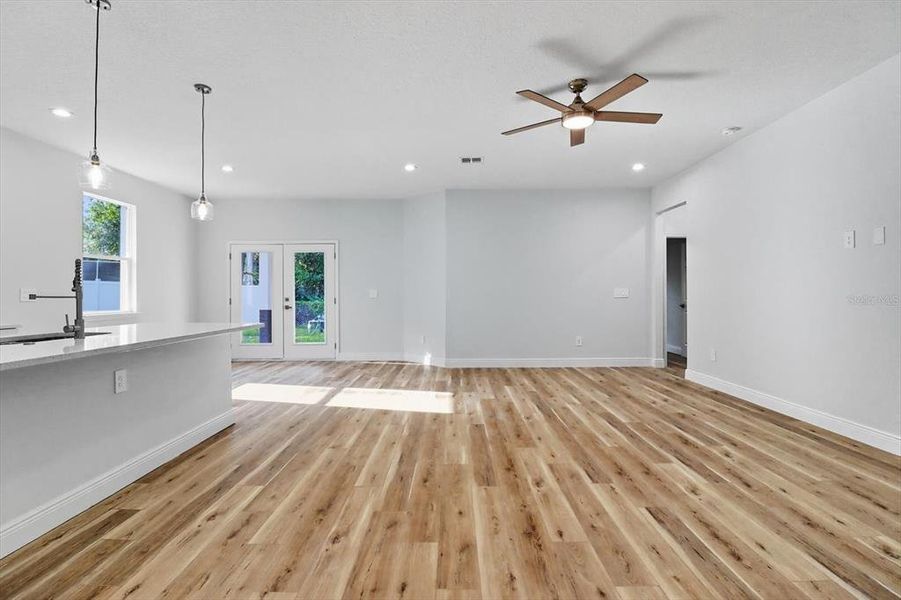 Image 32 of a home in .