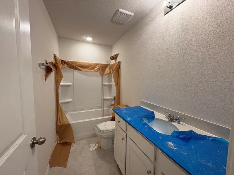 Furnished interior view inside a new home in Covered Bridge, Hutto (Image 9).