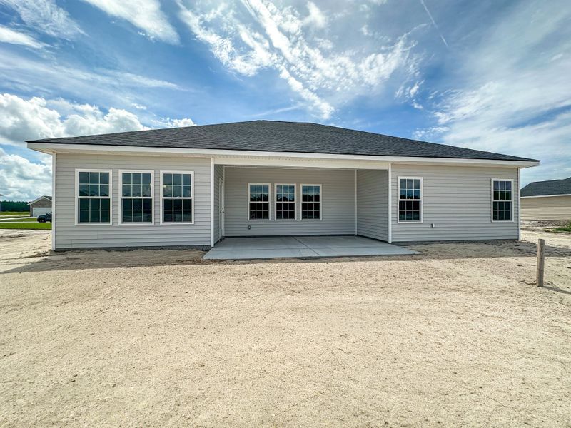 Exterior details and patio area of a home in Doctor's Creek, Ludowici (Image 3).