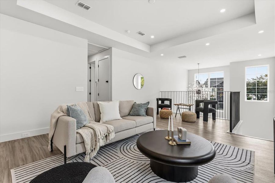 Furnished interior view inside a new home in , Orlando (Image 43).