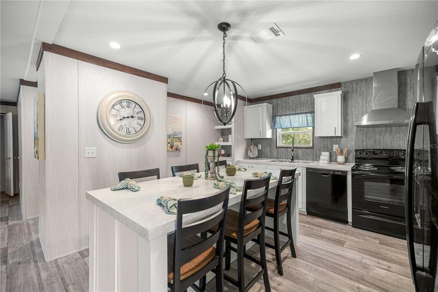 Furnished interior view inside a new home in , Ocklawaha (Image 5).