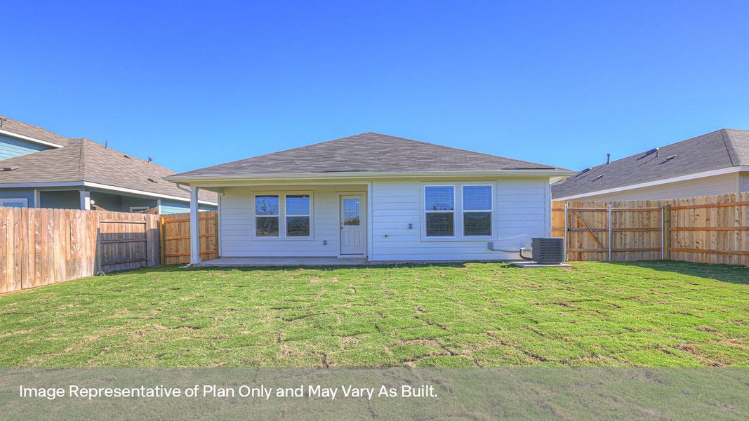 Representative exterior details of a home built from the The Harris by D.R. Horton in Paramount, Kyle (Image 4).
