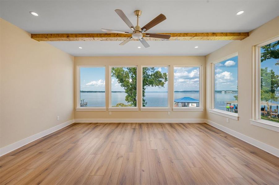 Spacious, unfurnished interior of a new home in , Chandler (Image 25). Spacious, unfurnished interior of a new home in , Chandler (Image 25).