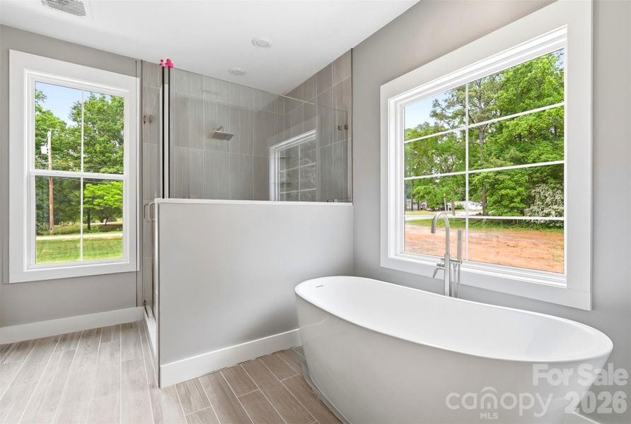 Primary bath